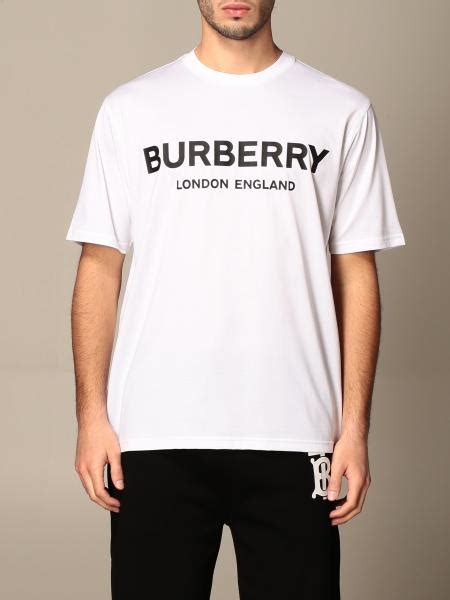 burberry uomo t-shirt|burberry t shirt original price.